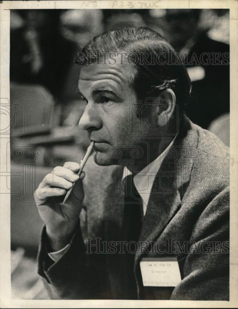 1970 Press Photo Dr. Ian Porter at birth defects symposium in Albany, New York- Historic Images