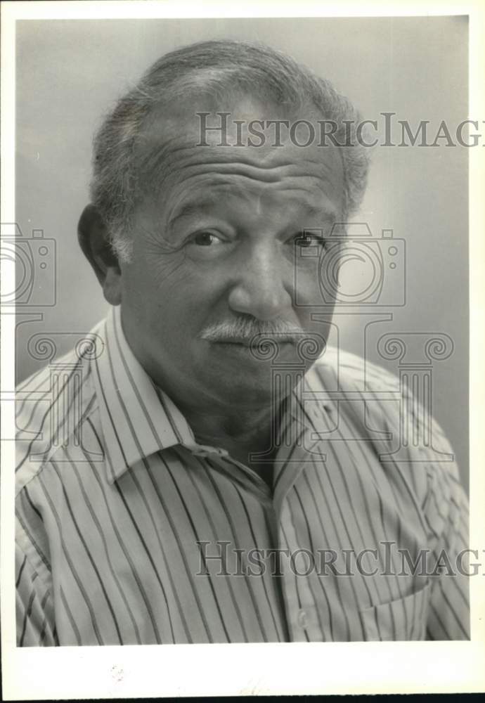 1993 Press Photo Owner/Chef John Rove, My Way Cafe, Malta, New York - tua80448- Historic Images