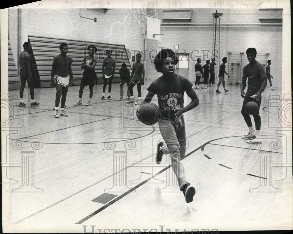 Press Photo Philip Schuyler High School basketball players in Albany, New York- Historic Images