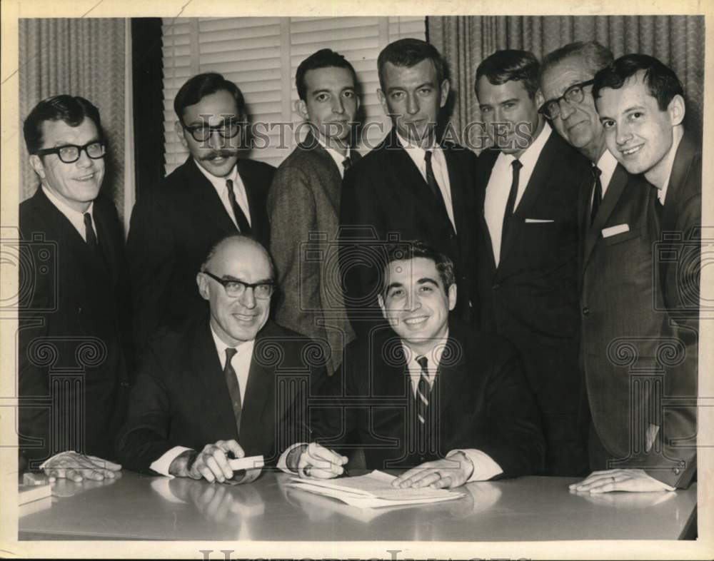 1968 District Attorney Arnold Proskin with staff in Albany, New York-Historic Images
