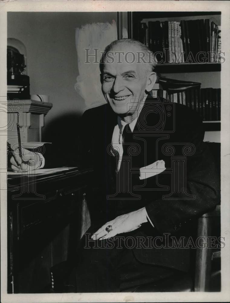 1961 Jackie Farrell, Humorist & goodwill man-Historic Images