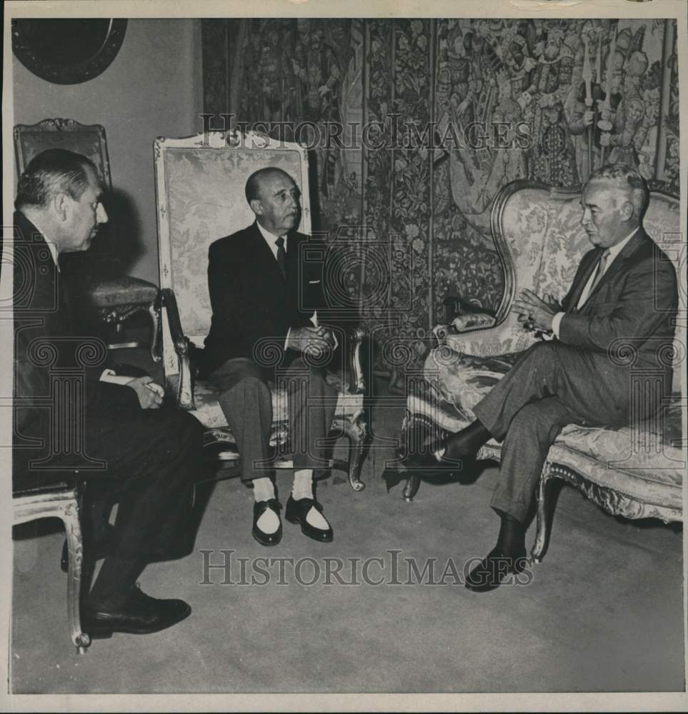 1962 Generalissimo Francisco Franco chats during meeting-Historic Images