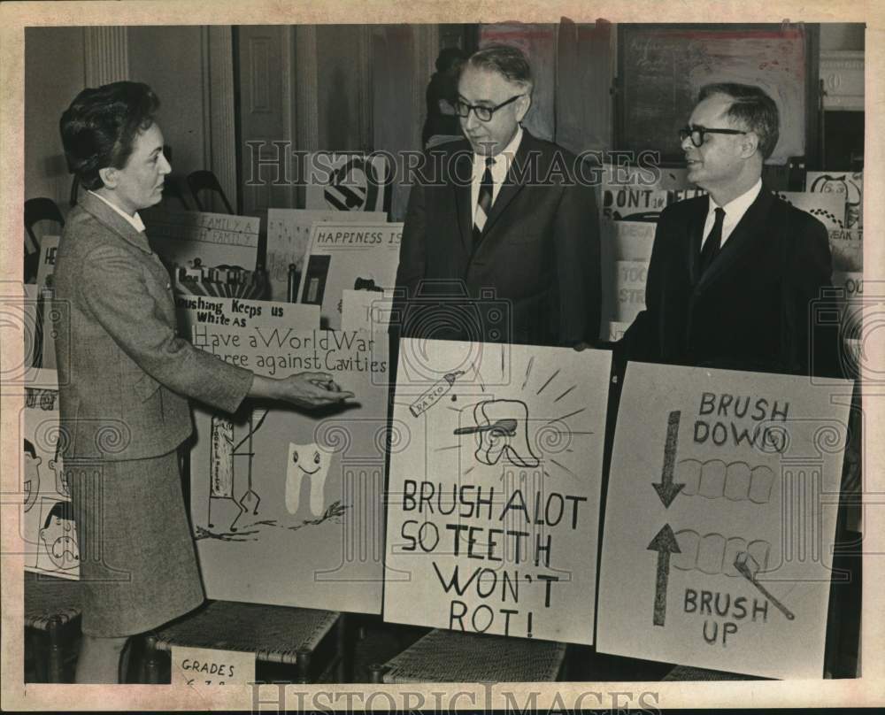 1968 Educators judge dental posters made by students in New York-Historic Images