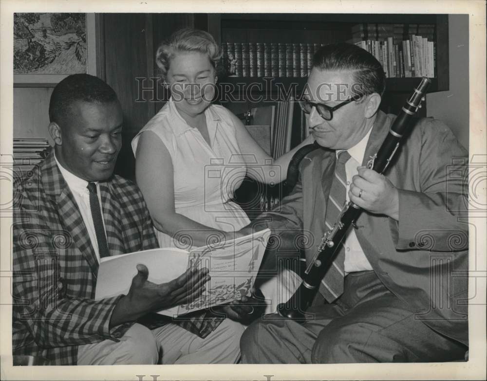 1964 Cleveland Howard, Mrs. John Haines & Alvin Fossner in New York-Historic Images