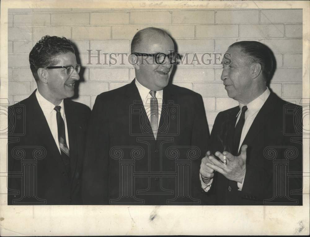 1964 John Simone, Robert Flannagan & Horace McMahon in New York-Historic Images