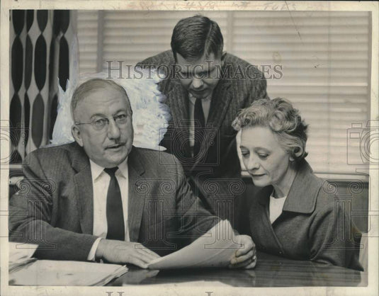 1964 Clifton Flather, Tom Eldridge & Margaret Clarke in New York-Historic Images