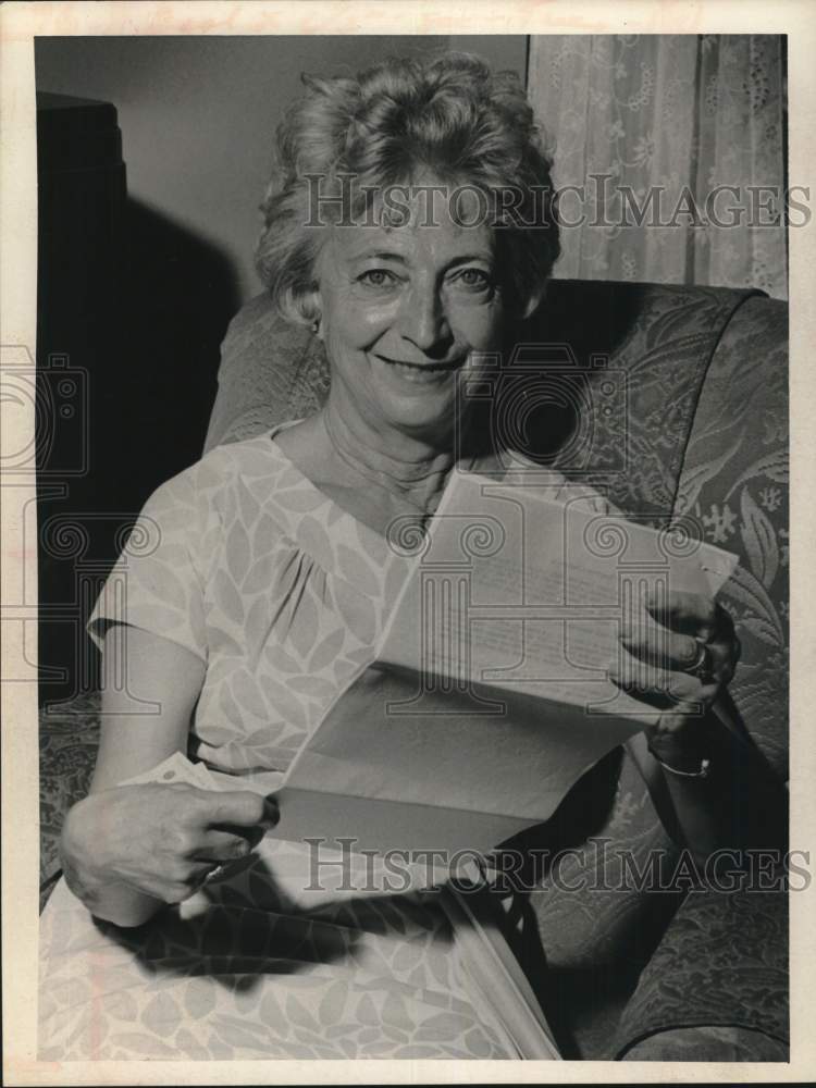 1966 Mrs. Hugh J. Hastings reading letter in her New York home-Historic Images