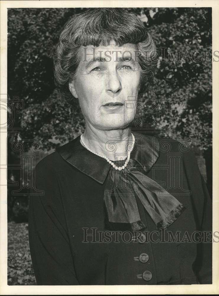 1961 Mrs. Joseph Hennessey, New York-Historic Images