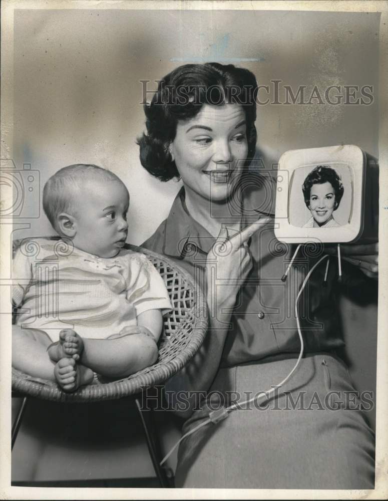 1959 Actress Nanette Fabray &amp; baby, Jamie Lorne MacDougall-Historic Images