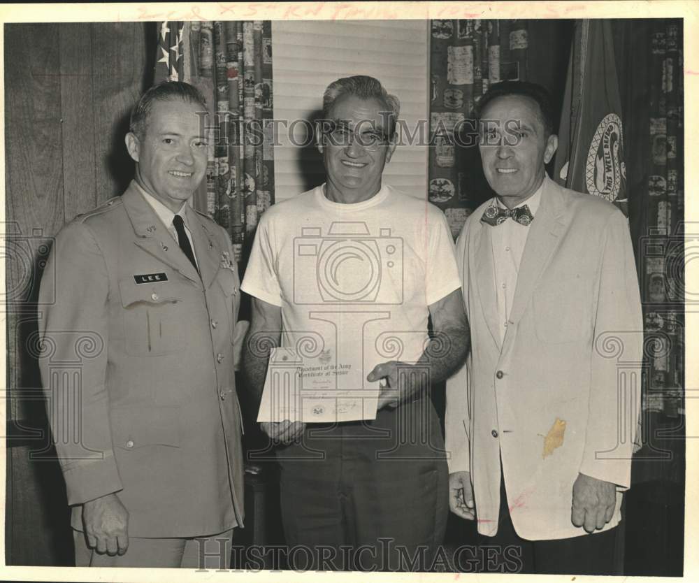 1968 Louis Fernandez receives US Army citation in New York-Historic Images