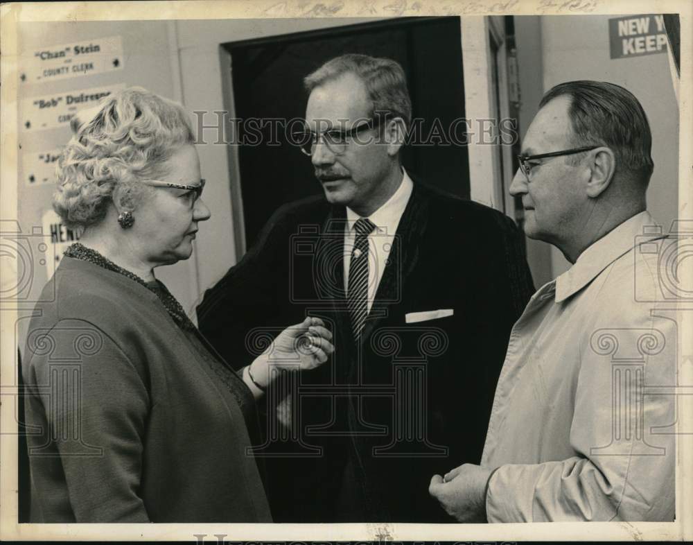 1964 Officials open GOP campaign office in Albany, New York-Historic Images