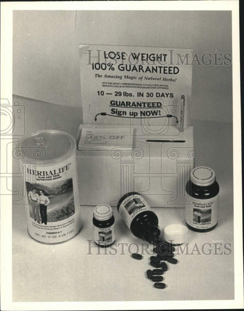 1984 Press Photo Herbalife supplements display in New York - tub03019 - Historic Images