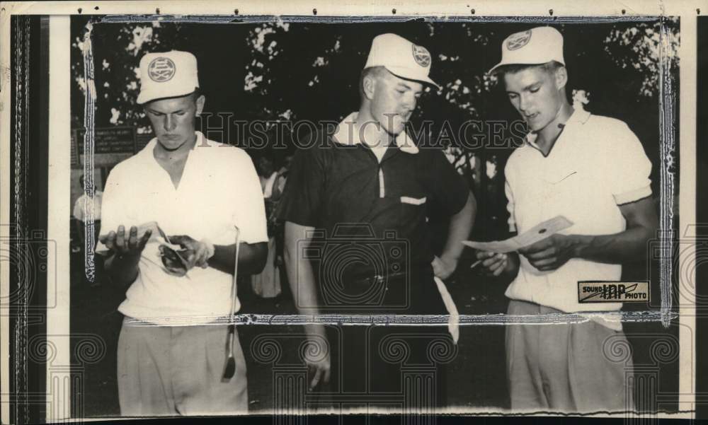 Press Photo John & Bill Haines with fellow golfer on course in New York - Historic Images