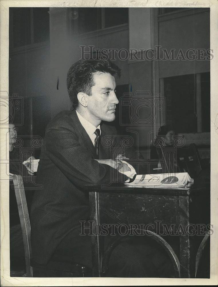 1964 Press Photo Doctor Guillermo Gomez at Desk - tub15573 - Historic Images