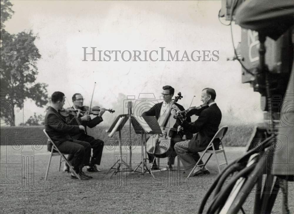 1961 Press Photo String Quartet Plays at Tanglewood in Massachusetts - tub22083- Historic Images