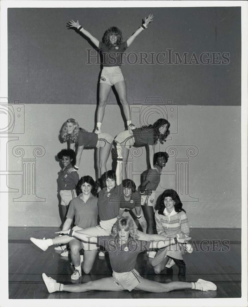 Press Photo Cheerleaders in Pyramid - tub34895 - Historic Images