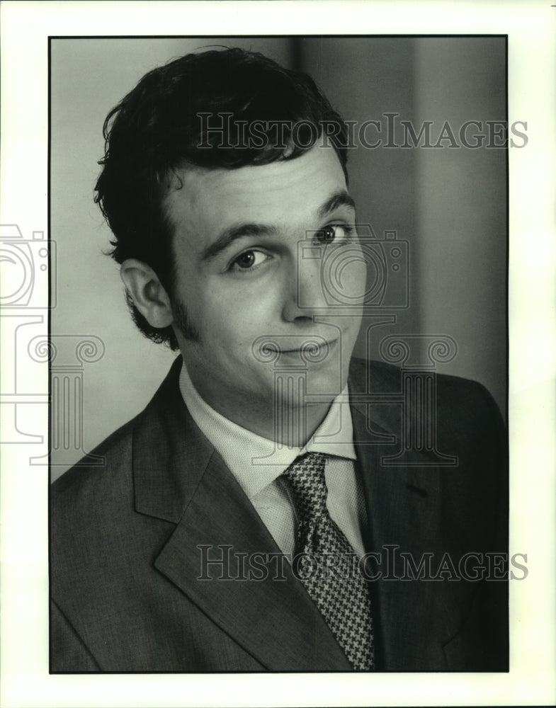 Press Photo Ethan Embry stars as Sebastian in CBS comedy Work With Me-Historic Images