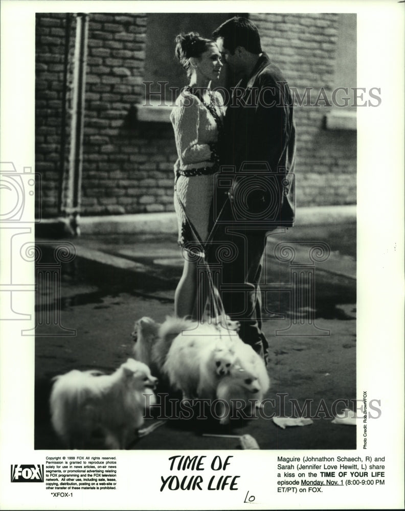 1999 Press Photo Johnathon Schaech & Jennifer Love Hewitt in Time Of Your Life - Historic Images