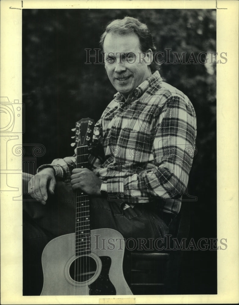 2008 Press Photo Guitarist Dan Berggren - tup00317 - Historic Images