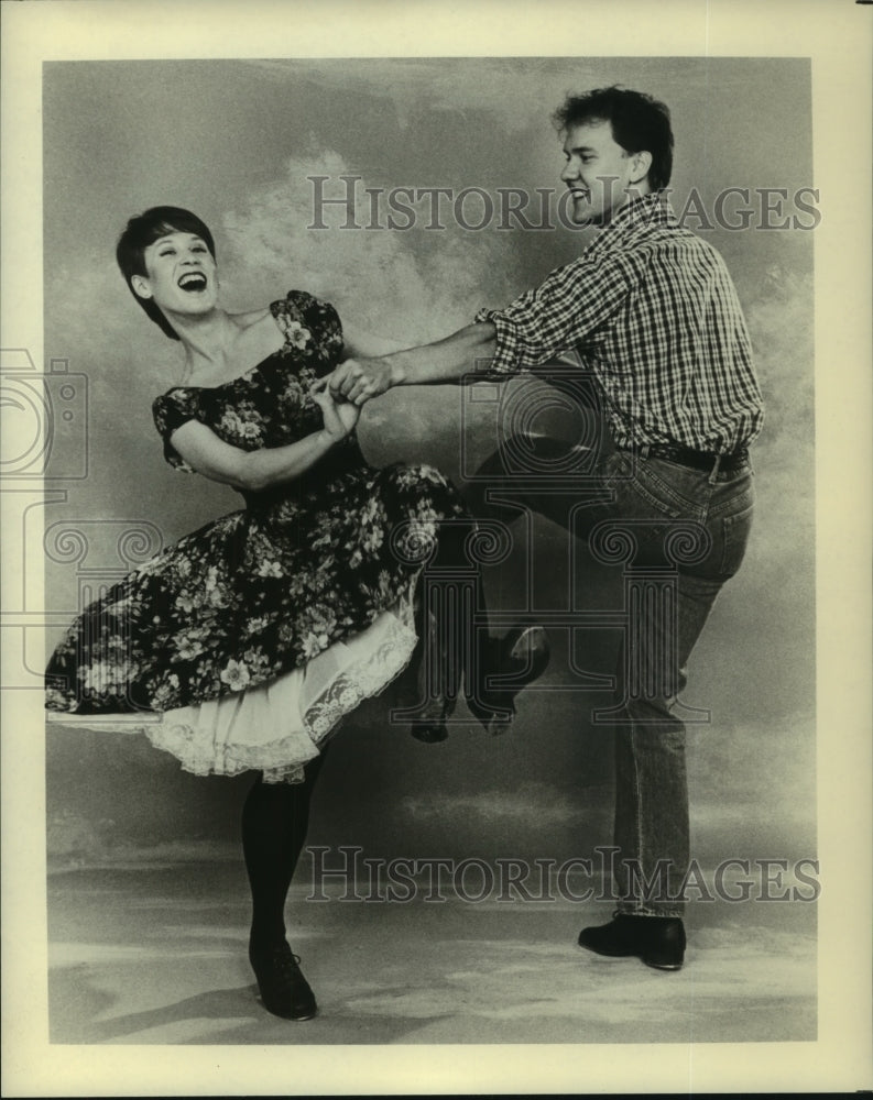Press Photo Dancers Rachel List & Keith Michael - tup00396 - Historic Images