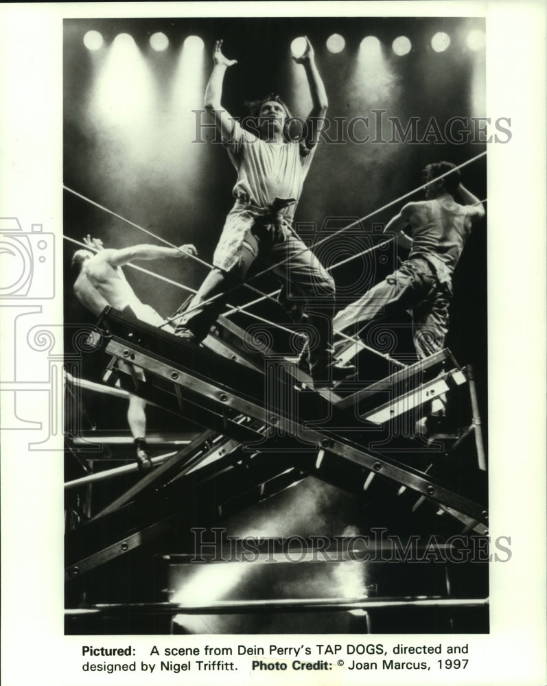1997 Press Photo Dancers perform in Dein Perry's Tap Dogs - tup00411 - Historic Images