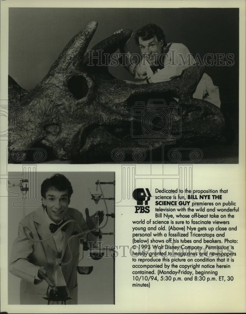 1994 Press Photo Bill Nye, The Science Guy with fossilized Triceratops & beakers - Historic Images