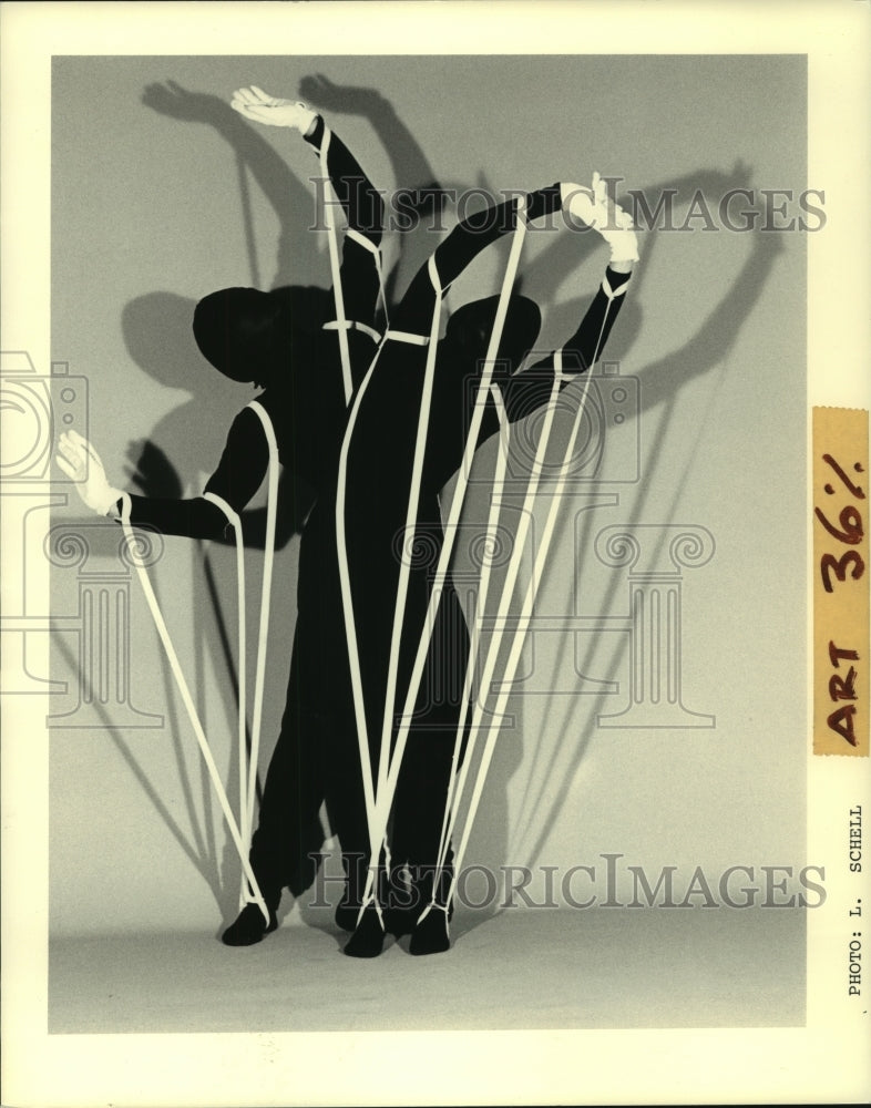 Press Photo Excess Baggage, Kuperberg & Morris Movement Theater - tup00728 - Historic Images