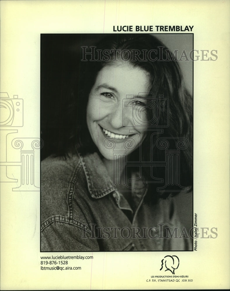 2005 Press Photo Singer-songwriter Lucie Blue Tremblay - tup00796 - Historic Images