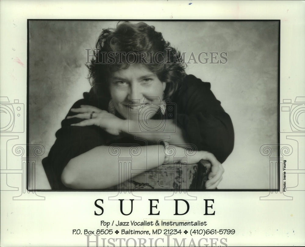 1998 Press Photo Pop/Jazz vocalist &amp; instrumentalist Suede - tup00984 - Historic Images