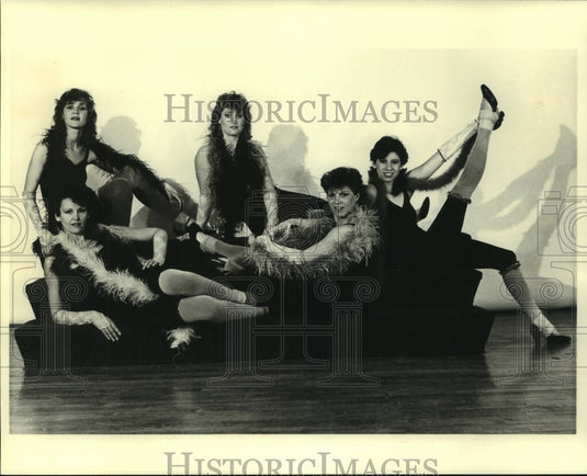 Press Photo Maude Baum & Company Dance Theatre, Albany, New York - tup01029 - Historic Images