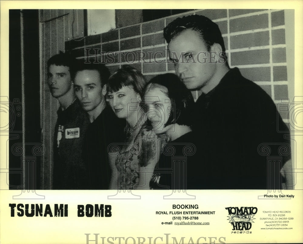 Press Photo Musical group Tsunami Bomb - tup01153-Historic Images