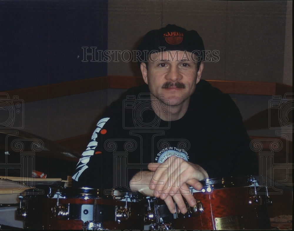 2005 Press Photo Musician David Calarco - tup01159 - Historic Images