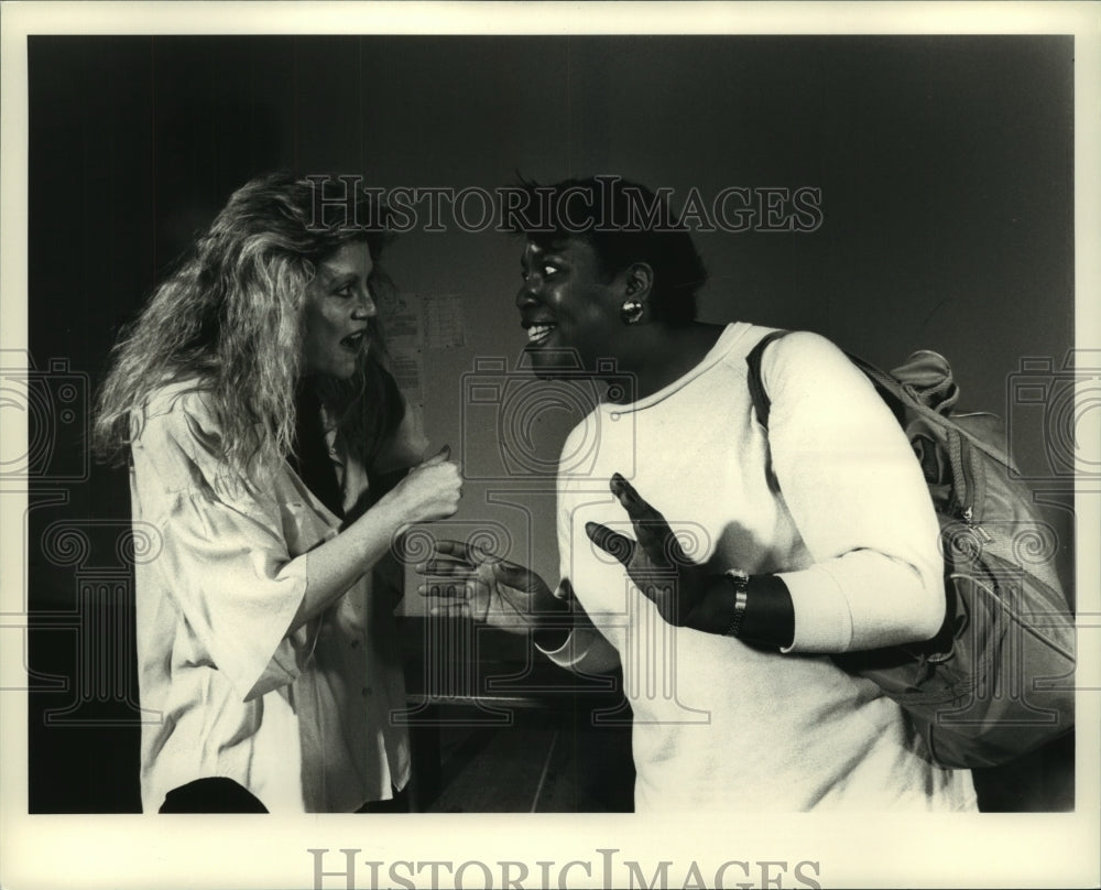 1988 Press Photo Scene from &quot;Stepping Out&quot; at Berkshire Theatre Festival-Historic Images