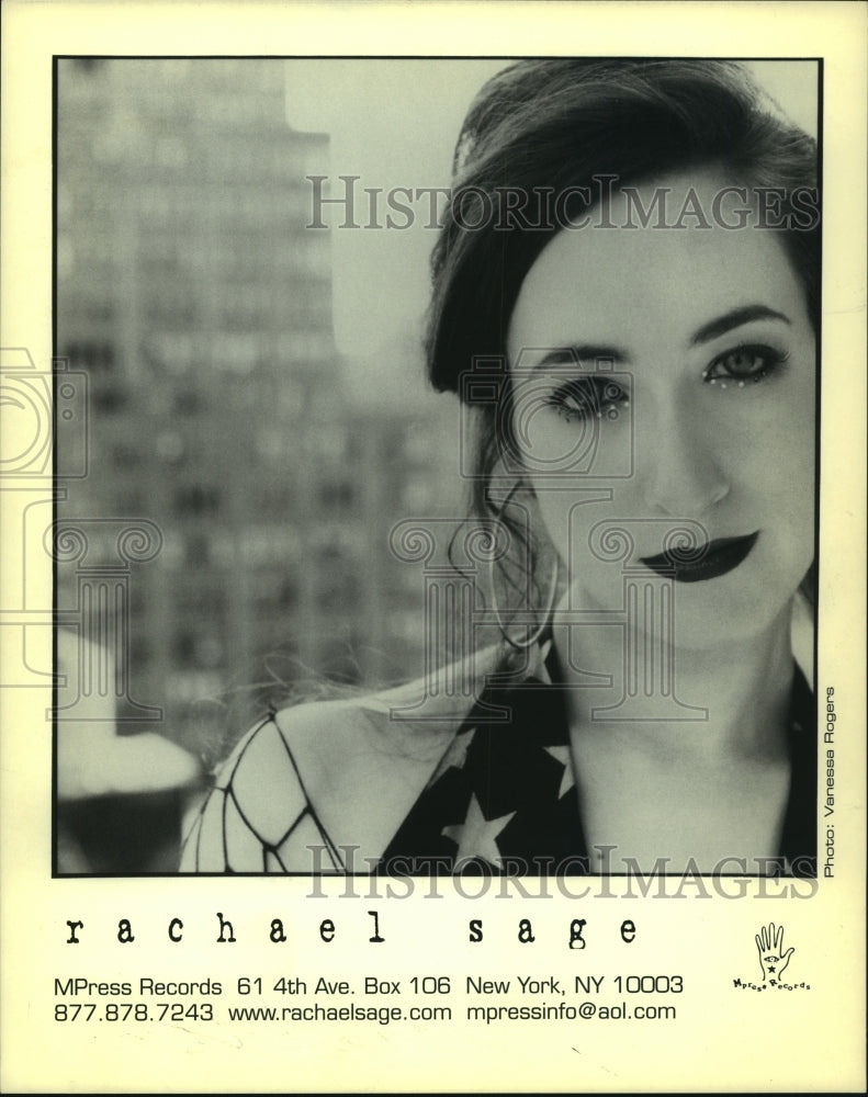 2004 Press Photo Music performer Rachael Sage - tup01363 - Historic Images