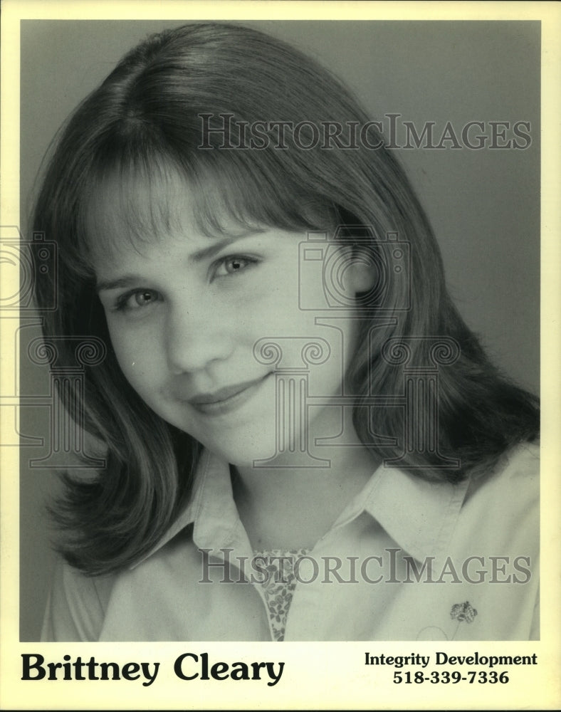 2000 Press Photo Musical artist Brittney Cleary - tup01376 - Historic Images