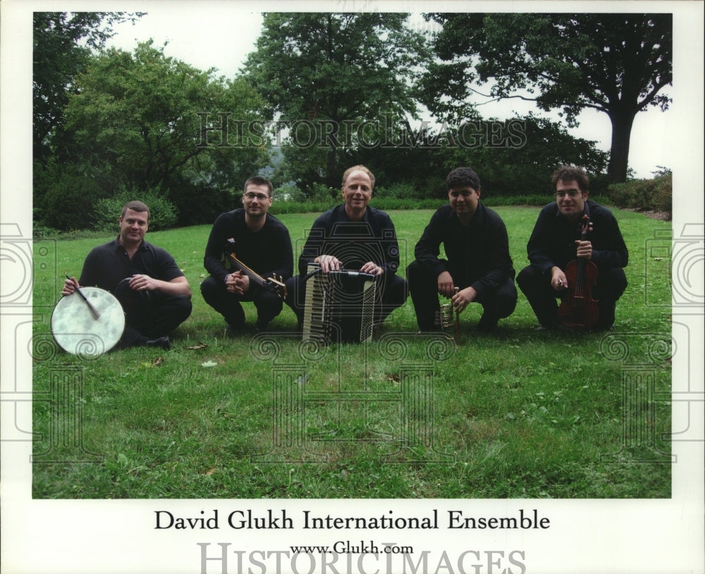 2006 Press Photo Musical group the David Glukh International Ensemble - Historic Images