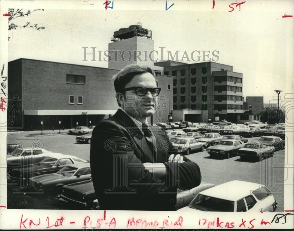 1979 Clark Winslow examines addition to Albany, NY Memorial Hospital - Historic Images