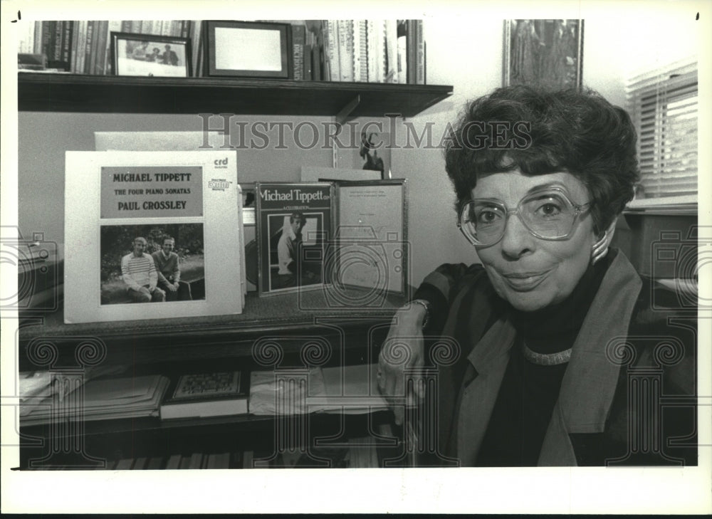 1991 Press Photo Margaret Scheppach with Michael Tippett articles in Albany, NY - Historic Images