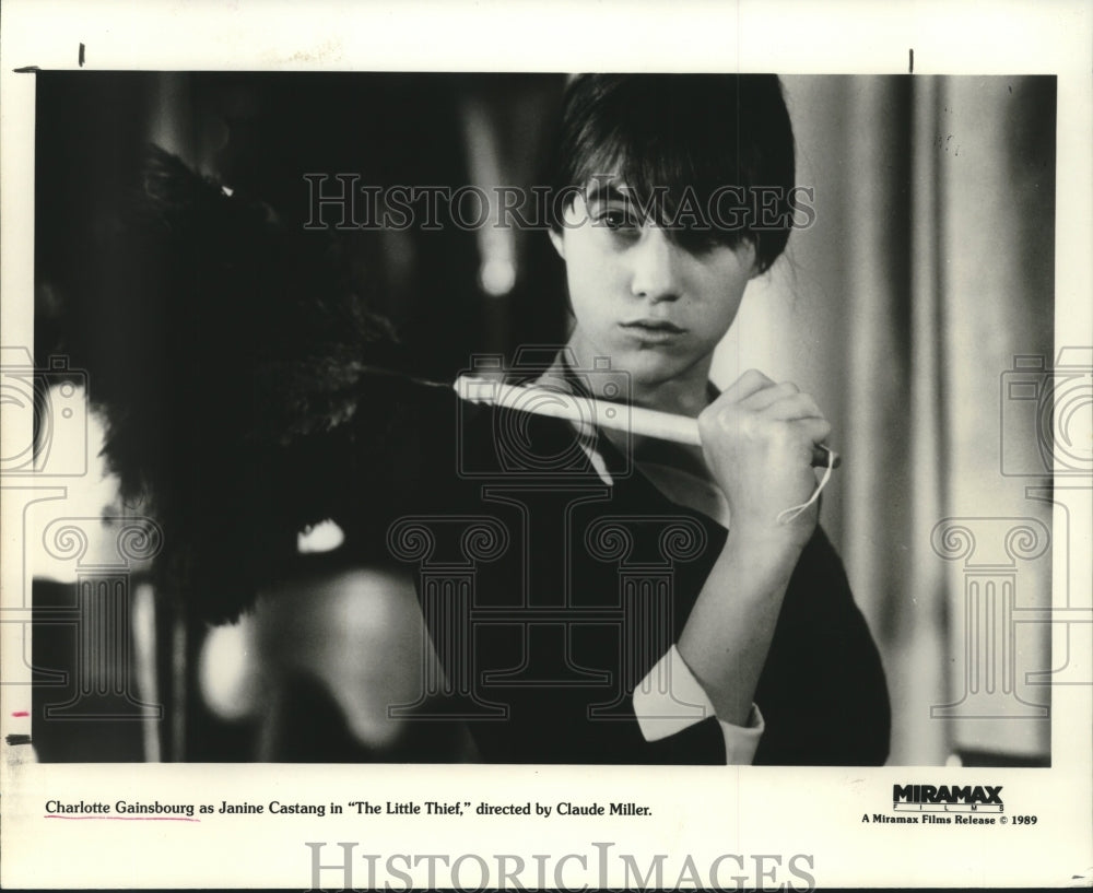 1999 Press Photo Charlotte Gainsbourg as Janine Castang in &quot;The Little Thief&quot; - Historic Images