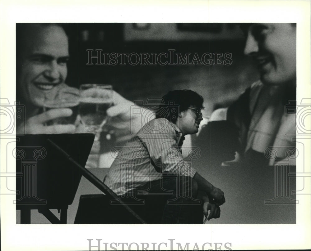 Press Photo David Howell performs in Crossin' The Line in Albany, New York - Historic Images