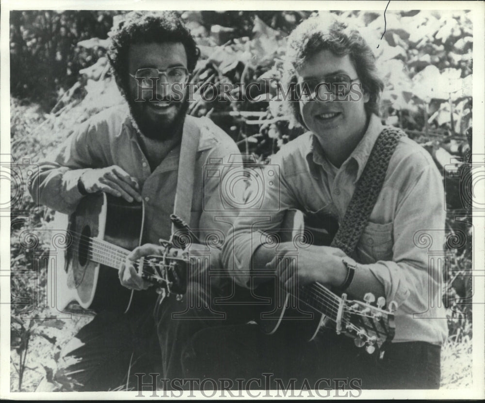 Press Photo Musicians Orrin Star &amp; Gary Mehalick - tup01771 - Historic Images