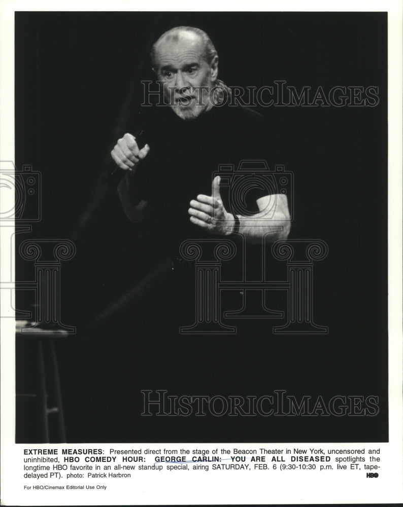 Press Photo George Carlin appears on HBO Comedy Hour - tup02080 - Historic Images