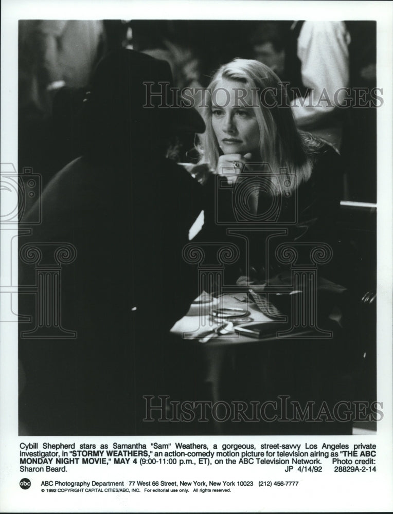 1992 Press Photo Cybil Shepherd as Samantha Weathers in &quot;Stormy Weathers&quot; on ABC - Historic Images