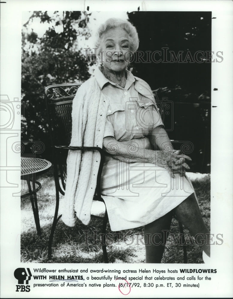 1992 Press Photo Scene from the PBS special Wildflowers with Helen Hayes - Historic Images