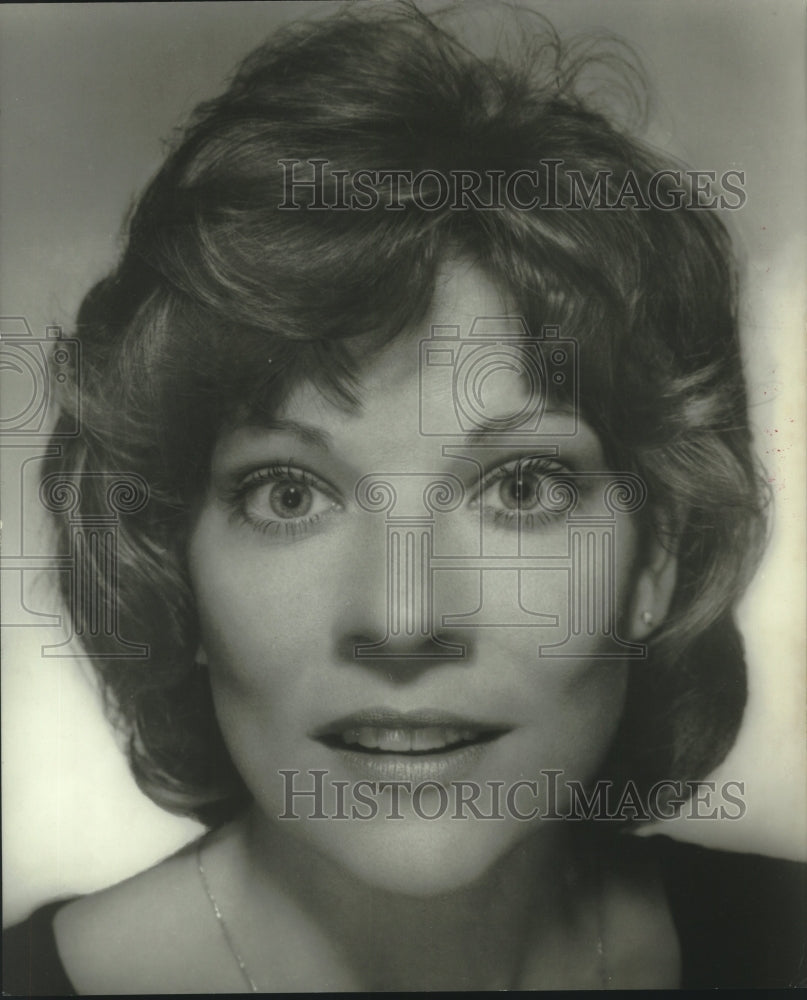 Press Photo Soprano singer Jeanne Ommerle - tup02720 - Historic Images