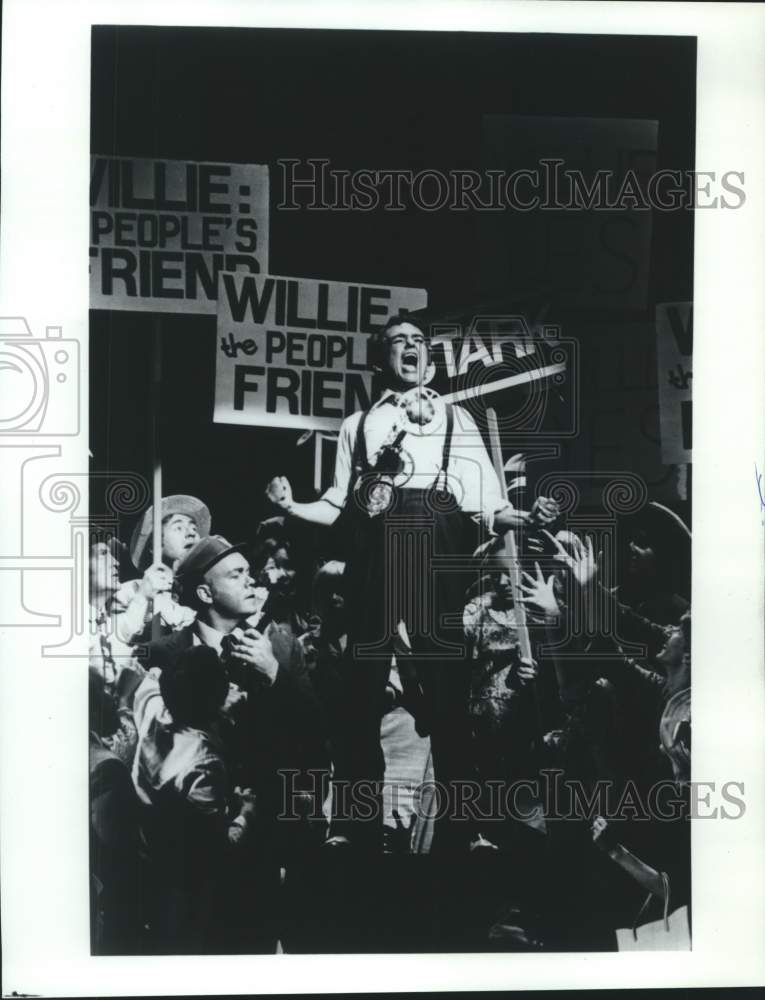 1984 Press Photo Timothy Nolen performs "Willie Stark" on PBS Television- Historic Images