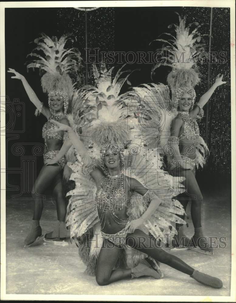 Press Photo Ice Capades&#39; skaters perform in &quot;Viva Vegas, Viva&quot; - tup04195 - Historic Images