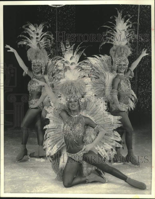Press Photo Ice Capades' skaters perform in "Viva Vegas, Viva" - tup04195 - Historic Images
