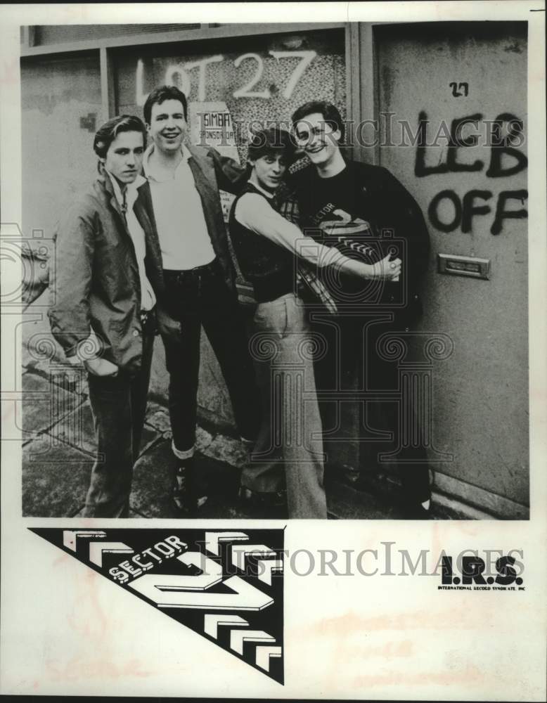 Press Photo Recording artists Sector 27 - Historic Images