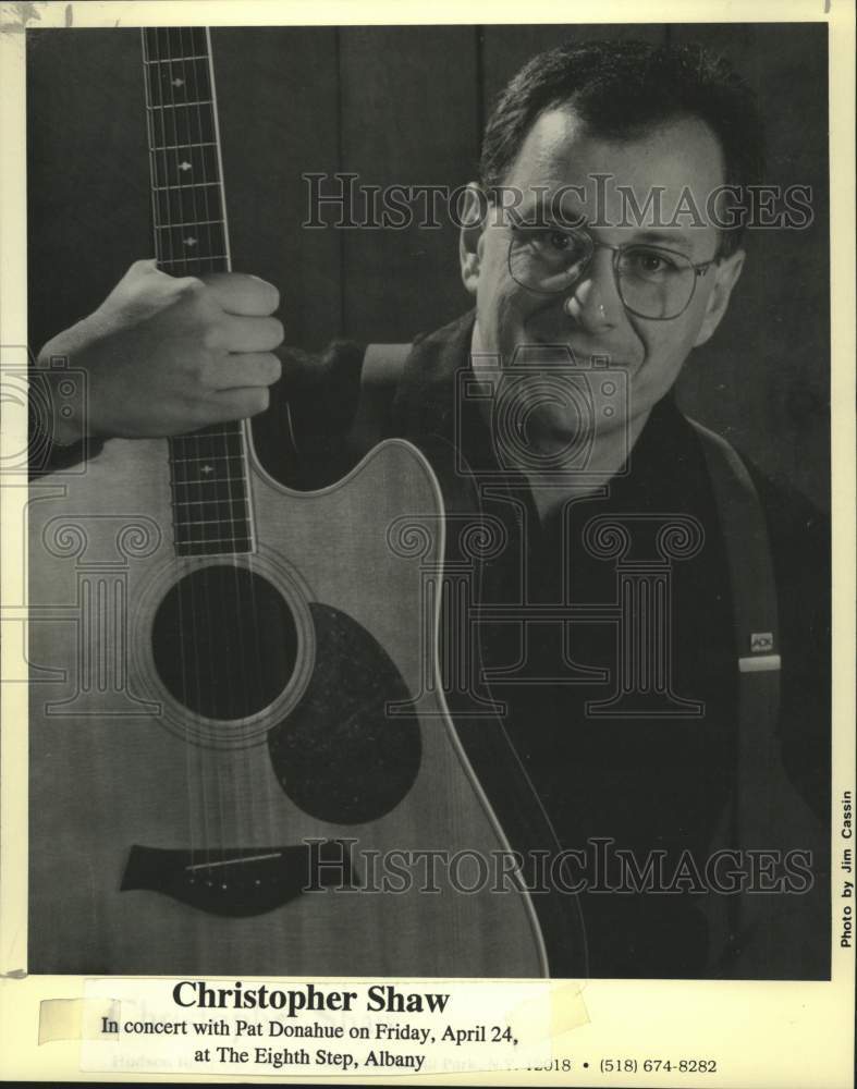 1992 Press Photo Musical artist Christopher Shaw - tup04990- Historic Images
